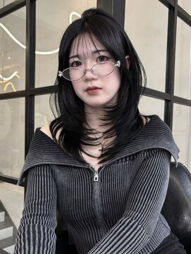 メゾンハル(Maison HALU) ミディアムレイヤーでたっぷり動きを