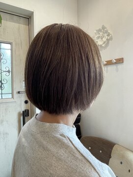 アレーズ(a’laise) ショートボブ