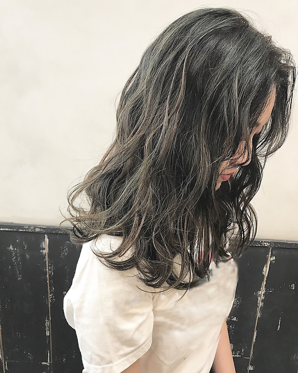  【大人女子に人気♪外国人風の髪色へ】カット+カラー \8400 白髪染めも可◎