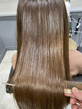 ジーナ 勝どき(Zina) 外ハネボブ/セクションカラー/ペールベージュ[丸山]