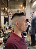 フェザーアップ スキンフェード 担当松尾