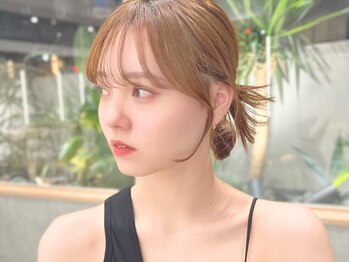 アッシュ 三鷹店(Ash)の写真/第一印象を決める髪型に最重要なのは《顔まわり》小顔効果抜群の技術で可愛い顔まわりの韓国風カットも！