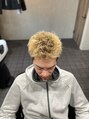 カミトアタマ 金髪ショートヘア
