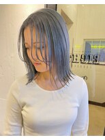 エイト 福岡天神店(EIGHT fukuoka)&nbsp;ブルーシルバーカラー