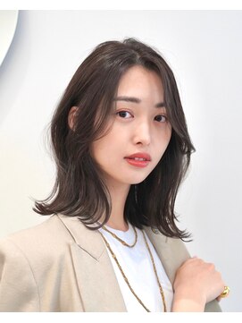 アンアミ シブヤ(Un ami shibuya) 大人ミディアムボブ『上品な顔まわり×くびれボブ』