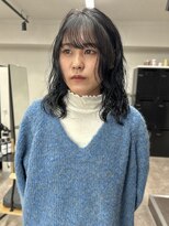 オグジュアリー 表参道(aux.) ニュアンスパーマ×ブルーブラック