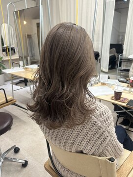 フルールバイアヴァンスクロス(Flulu by avance. cross) ミルクティーベージュ/ブリーチカラー