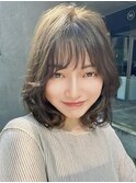 春レイヤー春カラーレイヤーミディアムくびれレイヤー