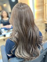 アグ ヘアー ミロ 本厚木店(Agu hair milo)&nbsp;シルバーグレージュ