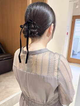 ラミエ バイ メルト 吉祥寺(lamie by melt) 久保田)お呼ばれ結婚式参列ヘアセットシニヨンリボンアレンジ