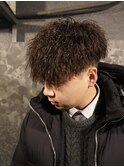 ツイストスパイラルパーマ梅田茶屋町メンズ髪型