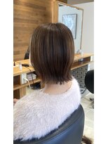 ストーリアエフ カミトザッカ(storia.f kami to zakka)&nbsp;広がる髪質の方にオススメ！