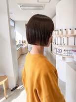 エメ 小山(Aimer)&nbsp;ライン感を残したぷつっとボブ