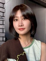 ロティー 天神(loty) ミディアムボブ 赤み消しベージュ 透明感カラー 髪質改善 20代