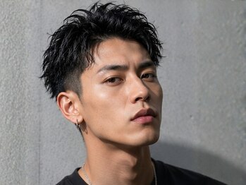 ディスイズバーバー(THIS IS BARBER)の写真/再現性の高い旬のメンズスタイルをご提案◆ツイストスパイラルパーマ/スペインカールなど人気のパーマも◎