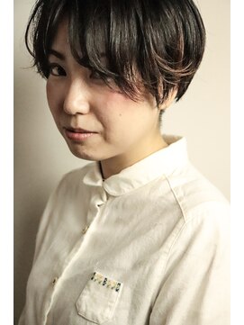 ハウオリ ガーデン(hau'oli garden) ＊センターパート・刈り上げショート＊ 【ｈａｕ'ｏｌｉ】