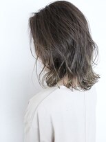 透明感アップのハイライトカラー