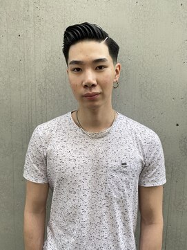 タケシズバーバー(BARBER) ハードパート七三オールバック