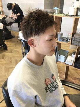 ザ ハレ 問屋町店(THE HALE'S) ツイストパーマ