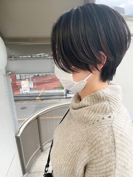 オーシャン(Ocean) ［OCEAN　Hair&Life]刈り上げショート/ハンサムショート