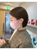 YOKE 切りっぱなし ぱっつん 耳かけ ボブ