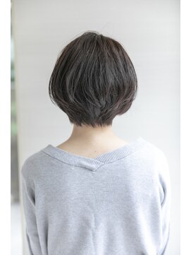 アフロディーテギンザ 神保町(APHRODITE GINZA) カール/セミディ/シアーカラー/姫カット［御茶ノ水/神保町］