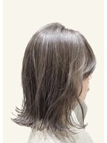 シロ(shiro)&nbsp;顔まわりレイヤー/ベージュカラー