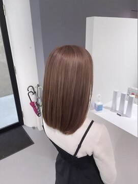 レフ(LEF) ミルクベージュ/ダブルカラー/ケアブリーチ/ハイトーン