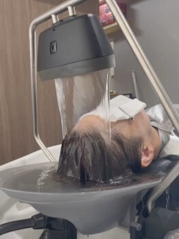 アグー(Aguu)の写真/日々の疲れを癒し頭皮のデトックス◎今注目の〈頭浸浴/marbb〉導入サロン