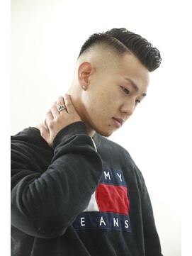 チルチェア 池袋(CHILL CHAIR) ハイスキンフェード×サイドパート <池袋> <理容室>