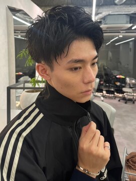 ベイルーム(BAYROOM by HONEY omotesando) アップバングスペインカール　ニュアンスパーマ　グレーアッシュ