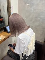 ロア 福岡天神本店(LORE)&nbsp;ダブルカラーベージュカラーケアブリーチカラーハイトーンボブ