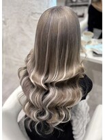 ラシック(Rachic)&nbsp;グレージュ