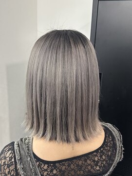 セブンスヘブン(SEVENTH HEAVEN) 個性派アンブレラカラー