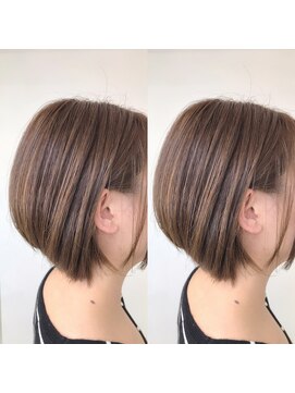 ヘアーアンドメイク ドレス(DRESS) ハイトーン　アッシュブラウン