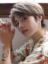 シークエンス 外苑前(SEAQUENCE)&nbsp;韓国風レイヤー艶ボルドーくびれヘア外苑前/髪質改善/白髪染め