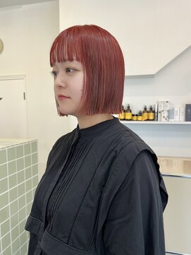 モーメント(a moment) ぱっつんミニボブ