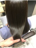 《髪質改善》サラサラ髪に導くストレート