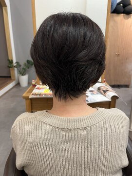 ラディウム リオリゴ(raddium RE origo) 丸みのショートボブ