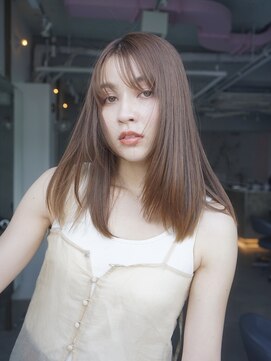 キユ(qiyu) 大人鎖骨下ストレート前髪あり透明感カラー[広島/八丁堀]