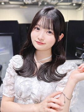 アイティーバイアルバム 松戸店(IT by ALBUM) 秋色前髪オリーブカラー透明感カラーウェーブパーマ_F0282