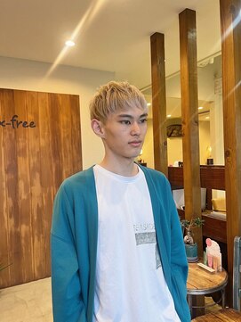 ニクスフリー(nix free) メンズハイトーンメンズショートホワイトベージュブリーチ