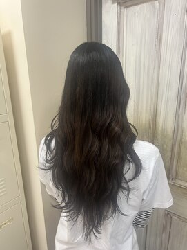 コトナ 越谷店 動くたびにきれい、やわらかロング