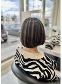 立体感ハイライト×上品ボブ