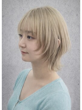 テラ(terra) ウルフレイヤー×柔らかブロンド