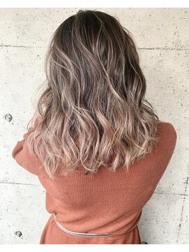 molt 麻生/レイヤーカット/ボブ/バレイヤージュ/ハイライト/海外ヘア 【モルト】 バレイヤージュ