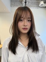 マルケ ドゥ マッシュ(MaruQuee de mashu)&nbsp;ミディアムレイヤー/ハッシュカット/ダークグレー/韓国巻き/梅田