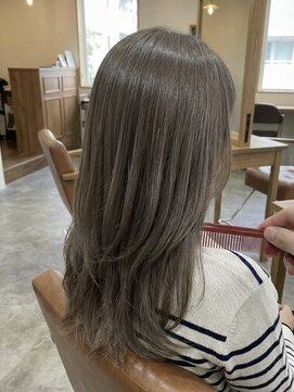 エミュー 大船店(emue) 大船ダブルカラーミルクティーベージュピンクベージュブリーチ