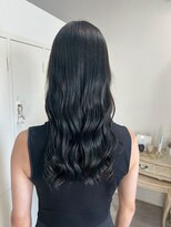 ロッカ(ROCCA) 暗めカラークールフェミニンウェーブ