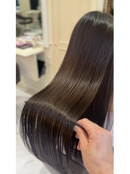 リノサロンプリヴェ 船橋(Lino salon prive)の写真/繰り返すほど美しい、髪質に合わせたオーダーメイドトリートメント